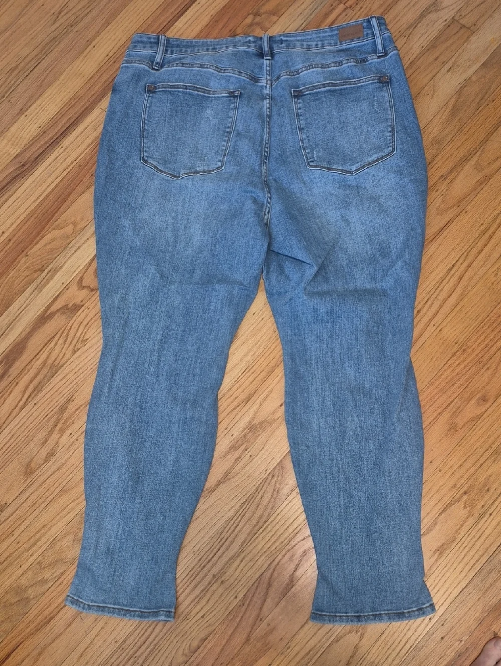 Judy Blue Jeans Womens Stretch Relaxed Fit Mid Rise Light Wash Fade Sz 22W